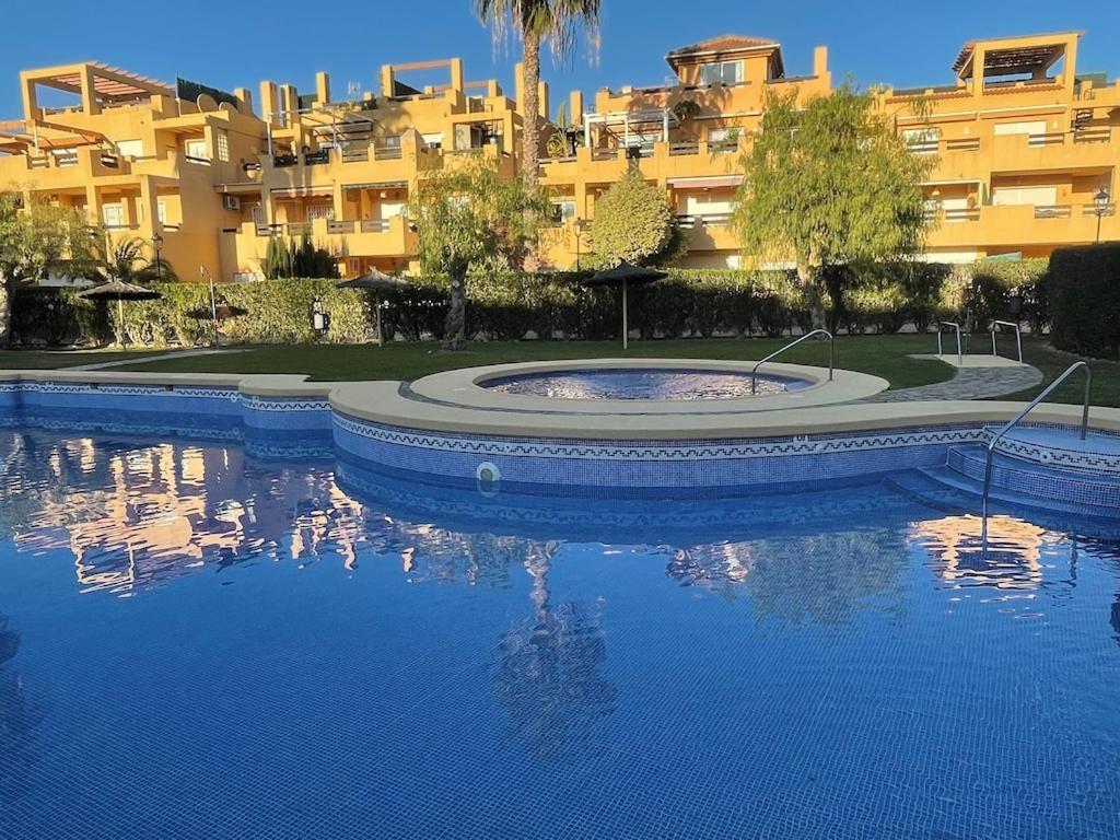 A Stunning 2 Bedroom Apartment 5 Min Walk To The Beautiful Beaches Of Vera Playa Playas de Vera Exterior foto