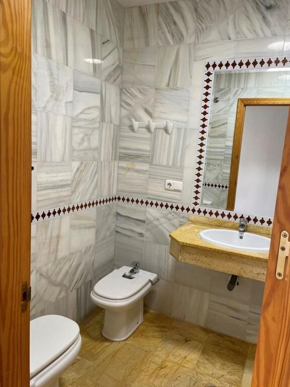 A Stunning 2 Bedroom Apartment 5 Min Walk To The Beautiful Beaches Of Vera Playa Playas de Vera Exterior foto